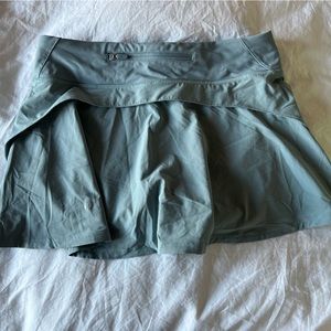 Pleated lulu lemon skort never worn